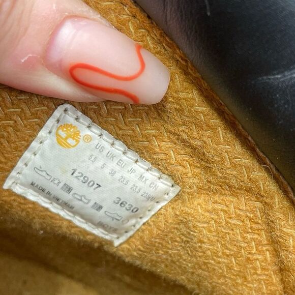 Timberland Black Leather Boots - Picture 7 of 8